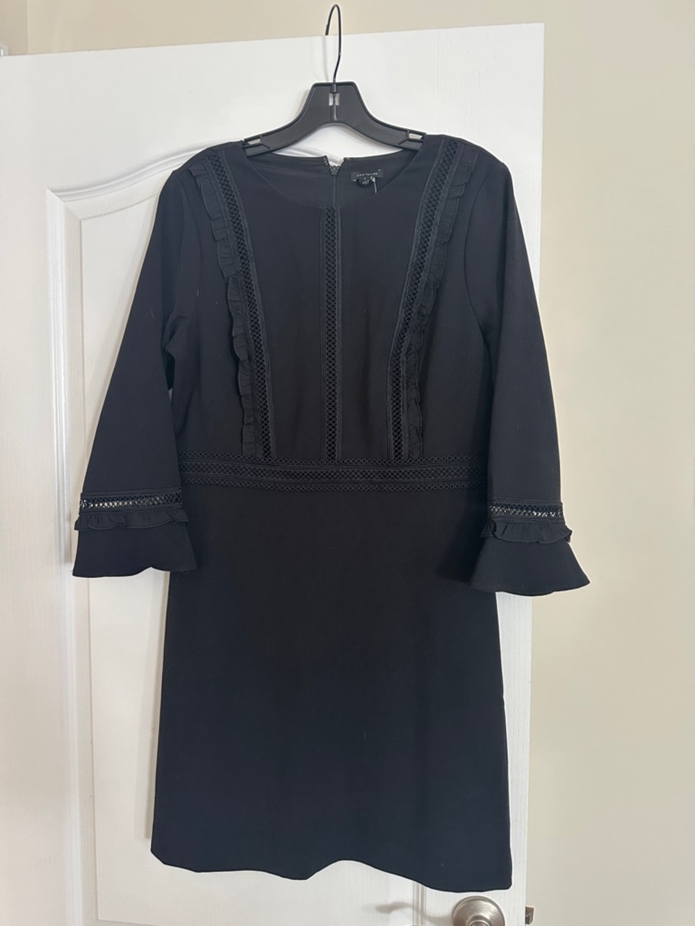 Ann Taylor Brand New Black Dress Size 6